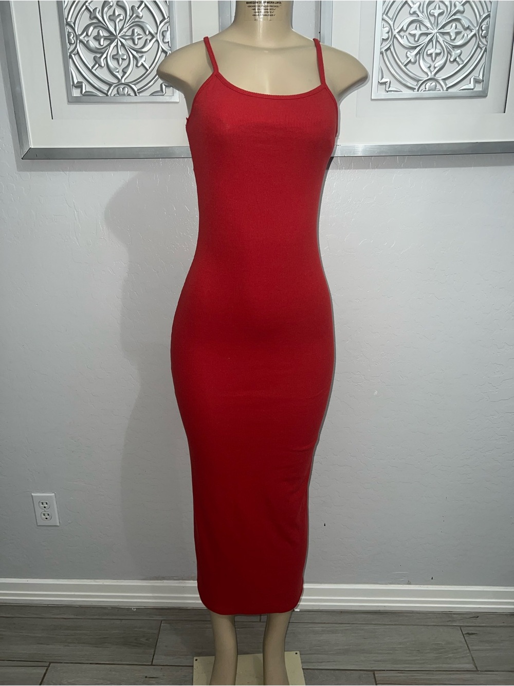 NWT Heart Hips Red Spaghetti Strap Bodycon Maxi Dress size Medium